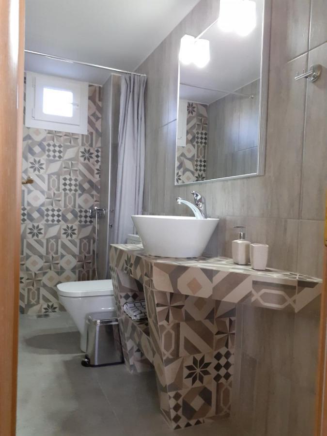 Onar By The Sea Luxurious Apartments فلوغيتا المظهر الخارجي الصورة