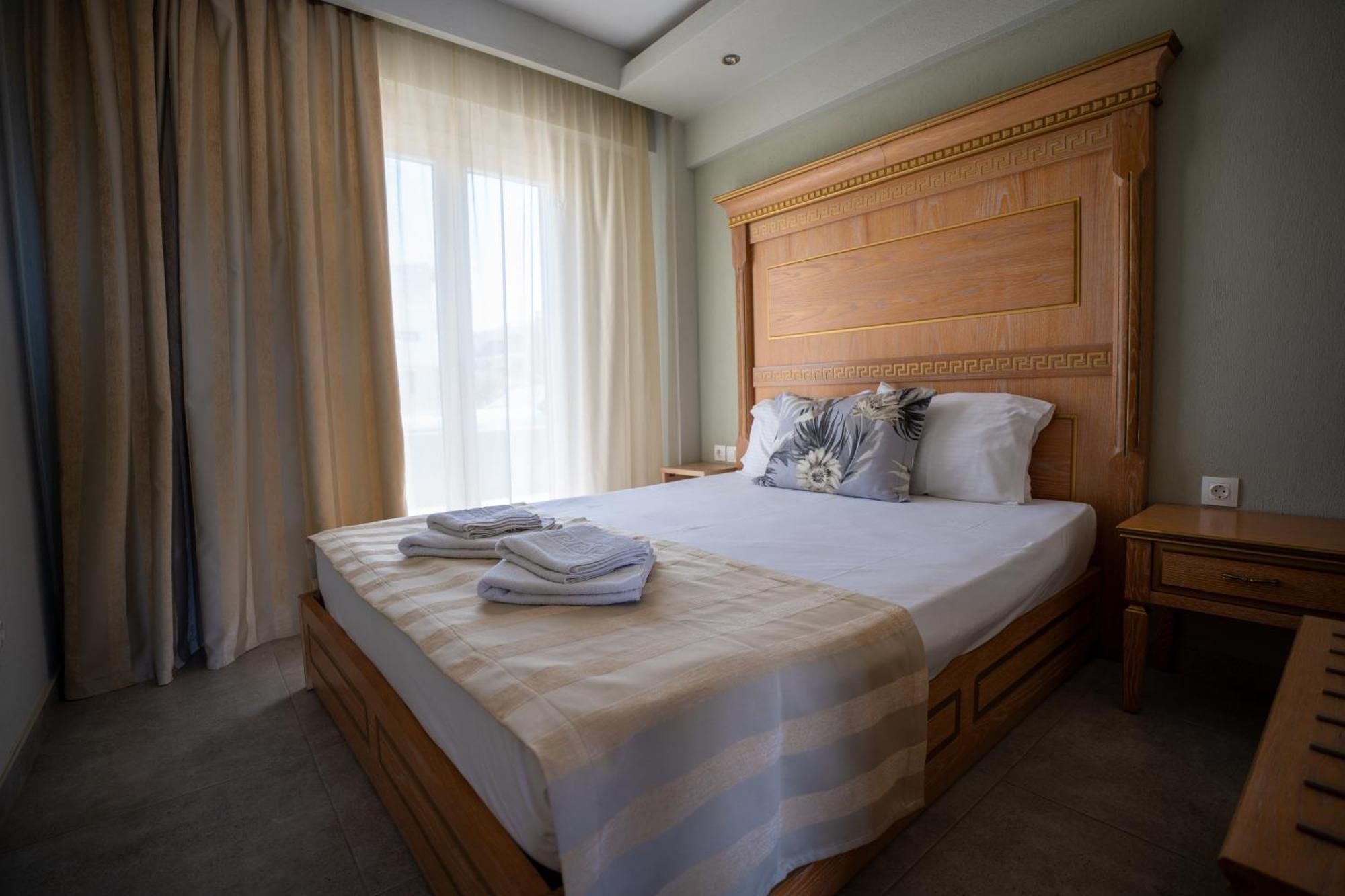 Onar By The Sea Luxurious Apartments فلوغيتا المظهر الخارجي الصورة